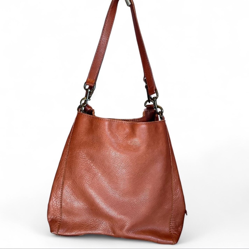 🧡American Leather Co. Austin Triple Entry Bucket Hobo Bag in Brandy Brown - Picture 2 of 5